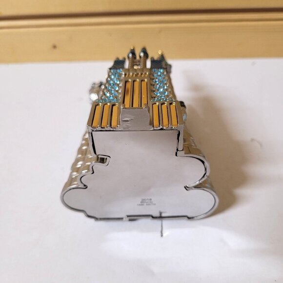 Hallmark Disney 2018 Cinderella Castle Metal Keepsake Ornament Christmas Tree - Picture 7 of 8